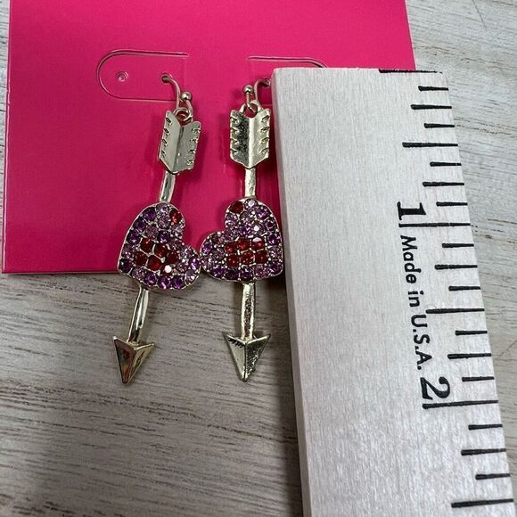 Earrings Heart Arrow Key Dangle Red Pink Gold Jewelry Gift Betsey Johnson Vibes - Picture 7 of 9